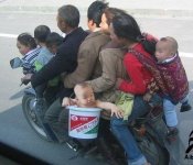 family_road_trip.jpg