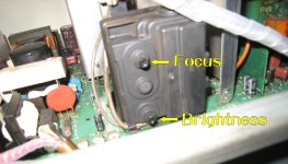 monitor_chassis_controls.jpg monitor_chassis_controls.jpg