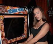 sexygirlsarcade2.jpg sexygirlsarcade2.jpg